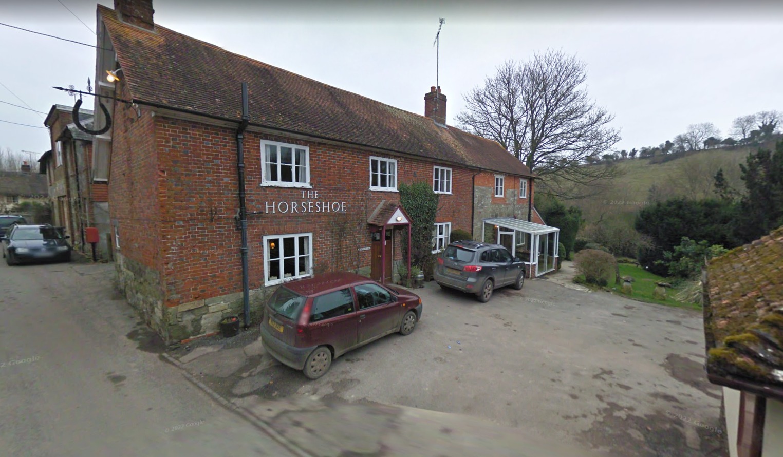 Chalke Valley pub scoops Country Pub of the Year for third time! News Greatest Hits Radio